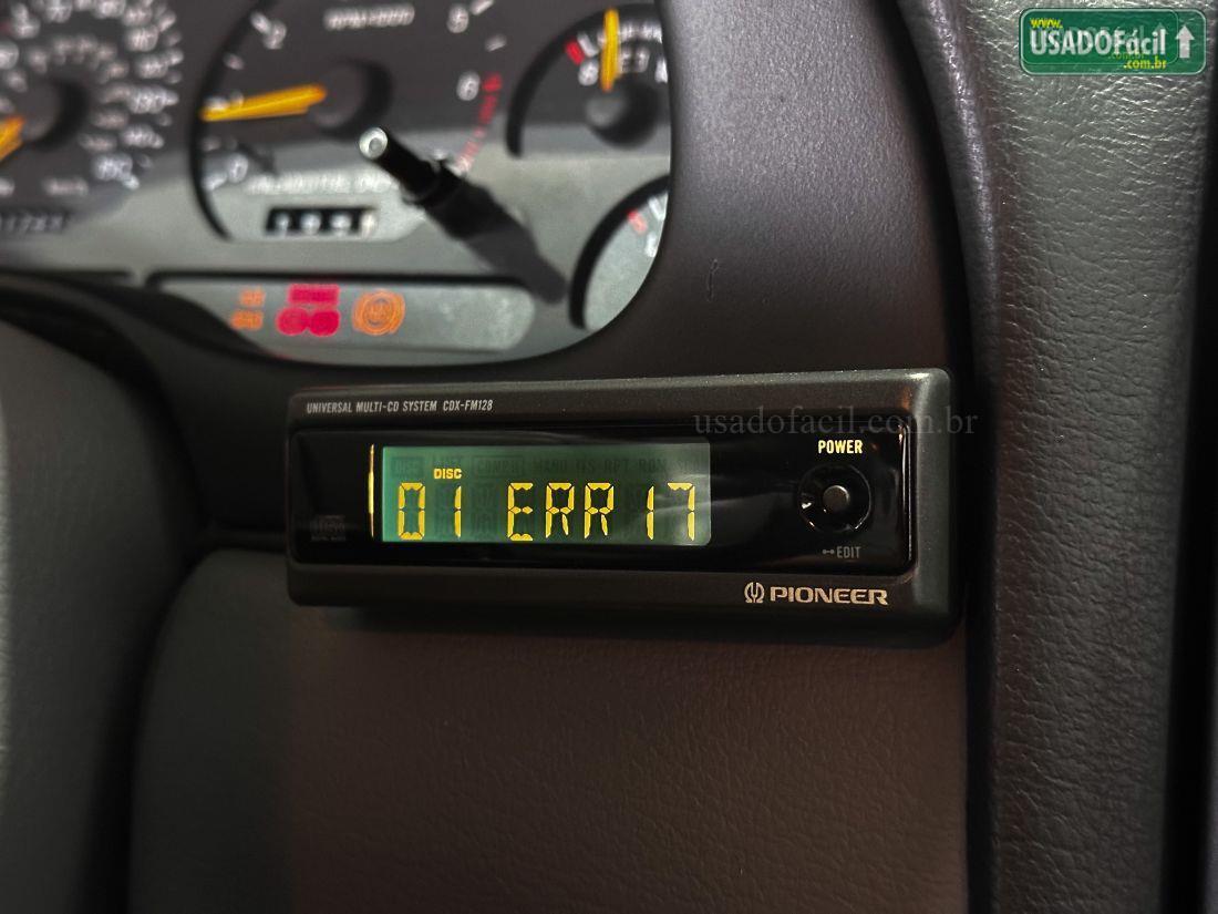 FORD MUSTANG GT V8 1995/1995 — foto 8 de 17