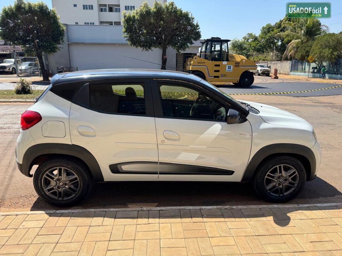 Renault Kwid Intense 1.0 Mecânico Flex 2017/2018 — foto 4 de 12