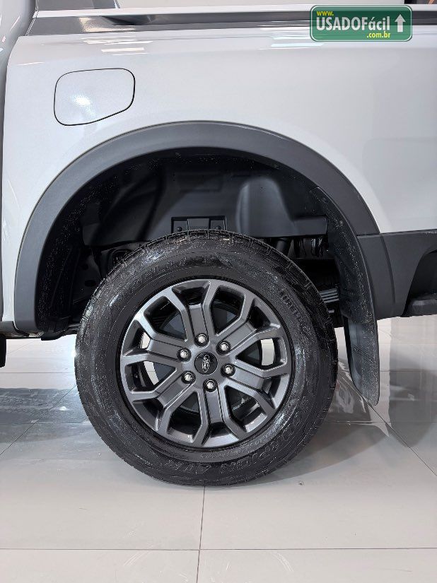 Ford Ranger Black CD 2.0 4x2 Turbo Automático Diesel 2025/2026 — foto 13 de 15