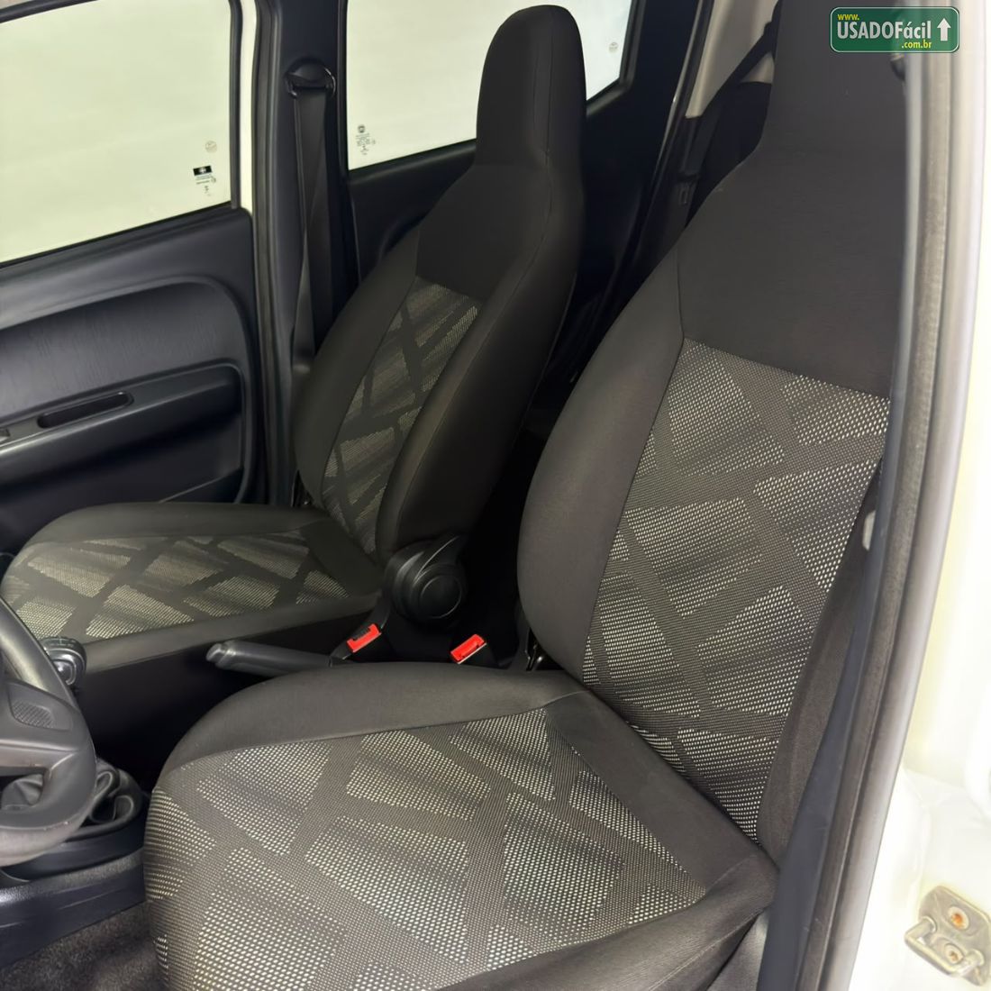 Fiat Mobi Like Flex 2020/2021 — foto 12 de 16