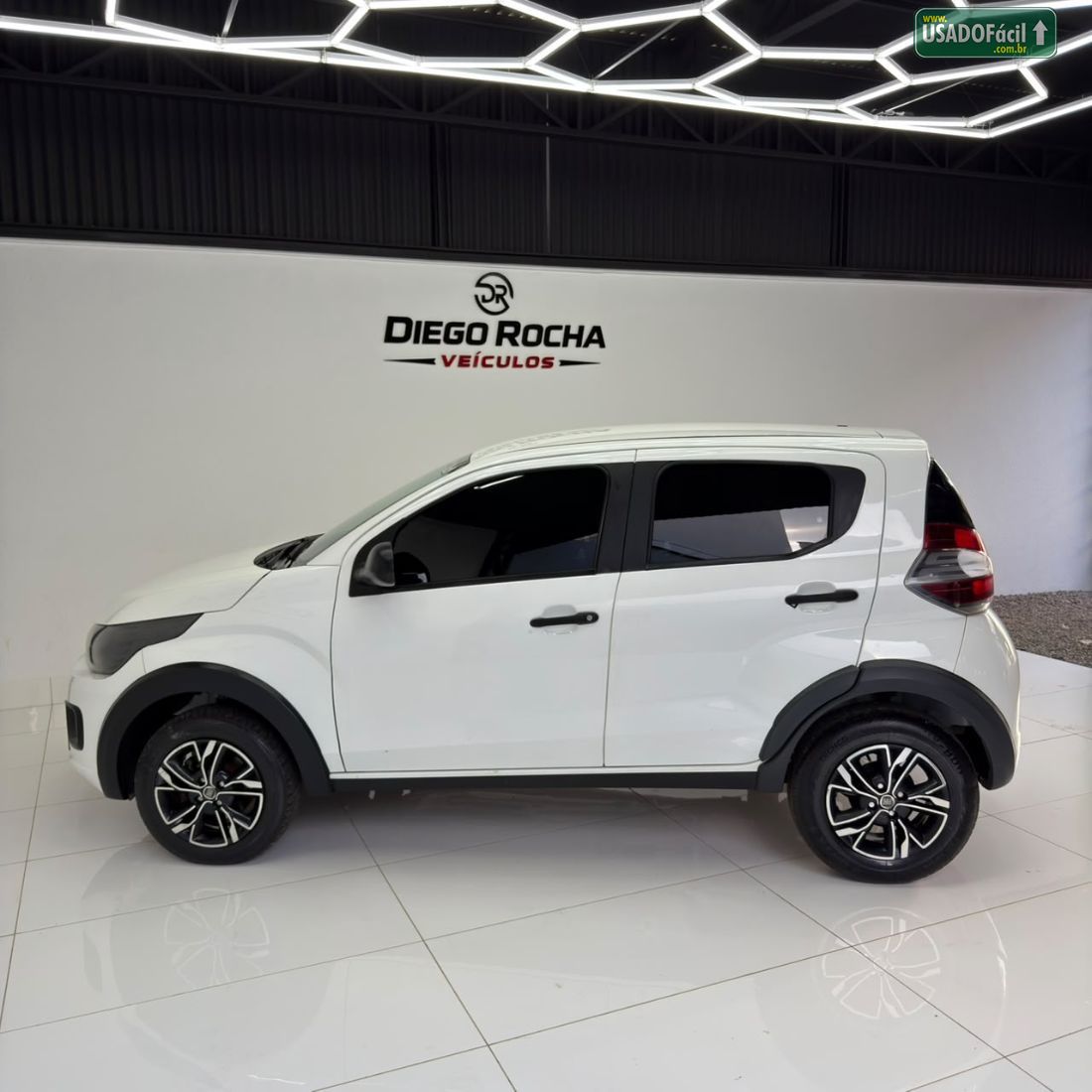 Fiat Mobi Like Flex 2020/2021 — foto 8 de 16
