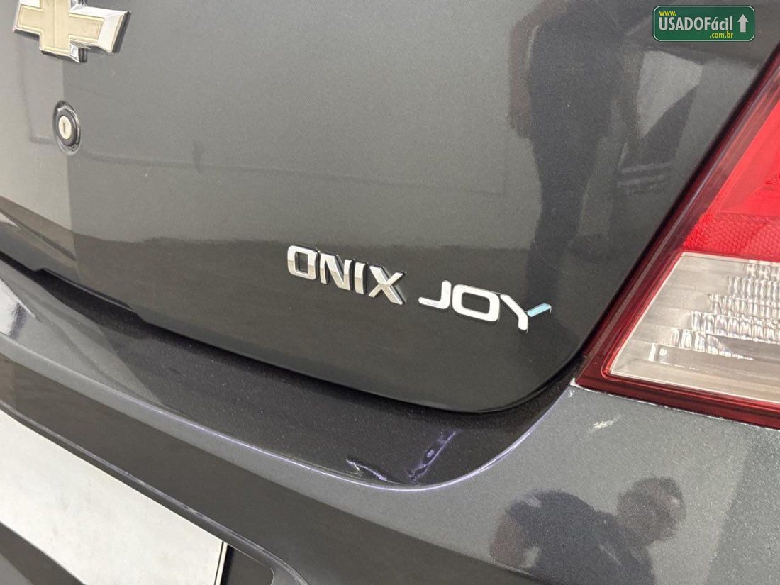 CHEVROLET/GM Onix Joy Hatch 1.0 Mecânico Flex 2016/2017 — foto 7 de 9