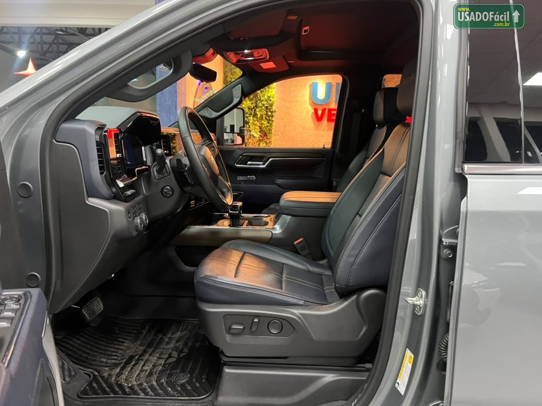 CHEVROLET/GM Silverado High Country 5.3 V8 AWD Automático 2024/2025 — foto 6 de 11