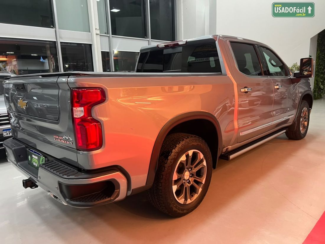 CHEVROLET/GM Silverado High Country 5.3 V8 AWD Automático 2024/2025 — foto 9 de 11