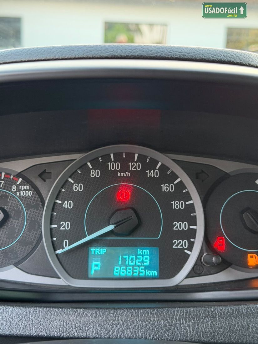 Ford Ka Sedan SE 1.5 Automático Flex 2018/2019 — foto 13 de 13