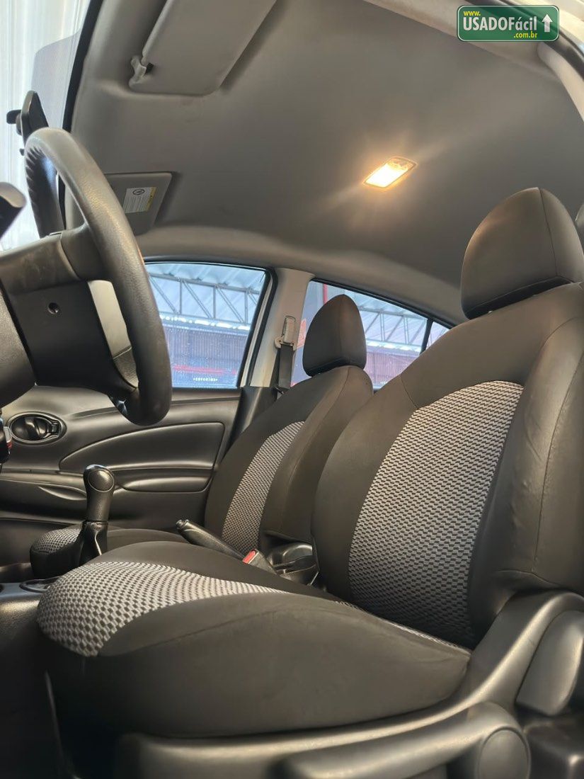 Nissan Versa 1.0 Mecânico FlexStart 2018/2019 — foto 13 de 19