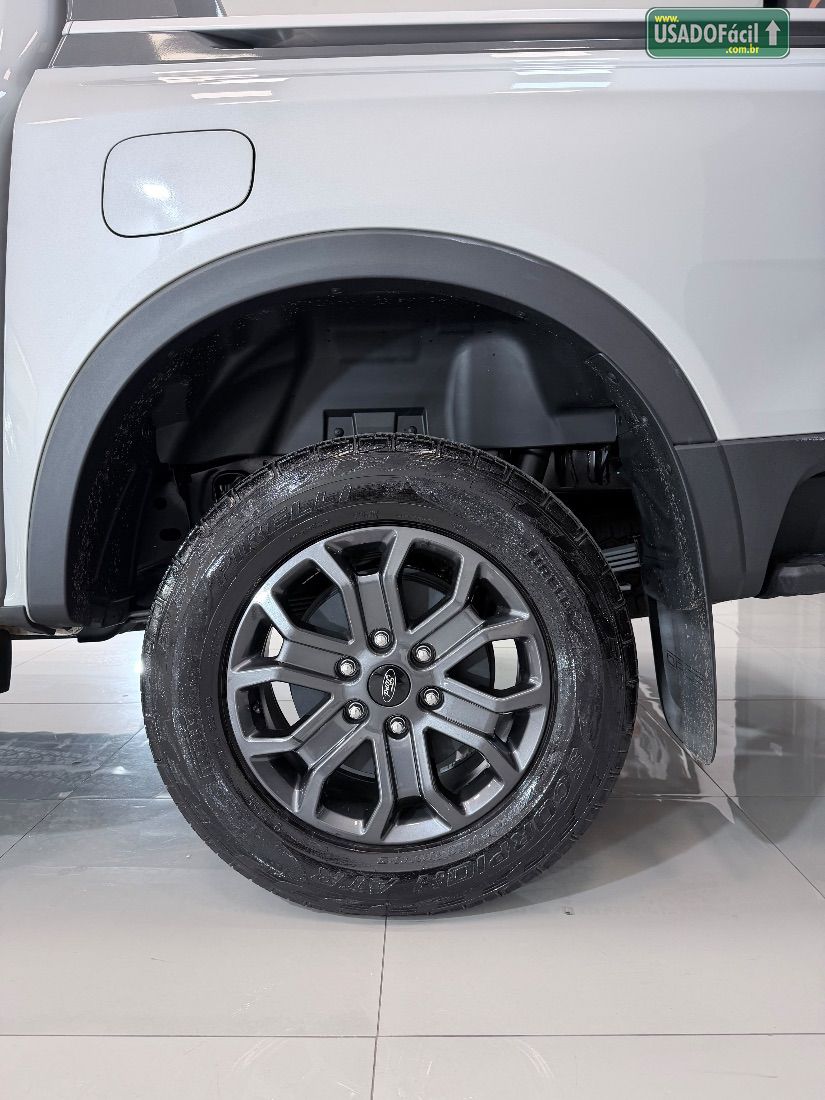 Ford Ranger Black CD 2.0 4x2 Turbo Automático Diesel 2025/2026 — foto 15 de 19