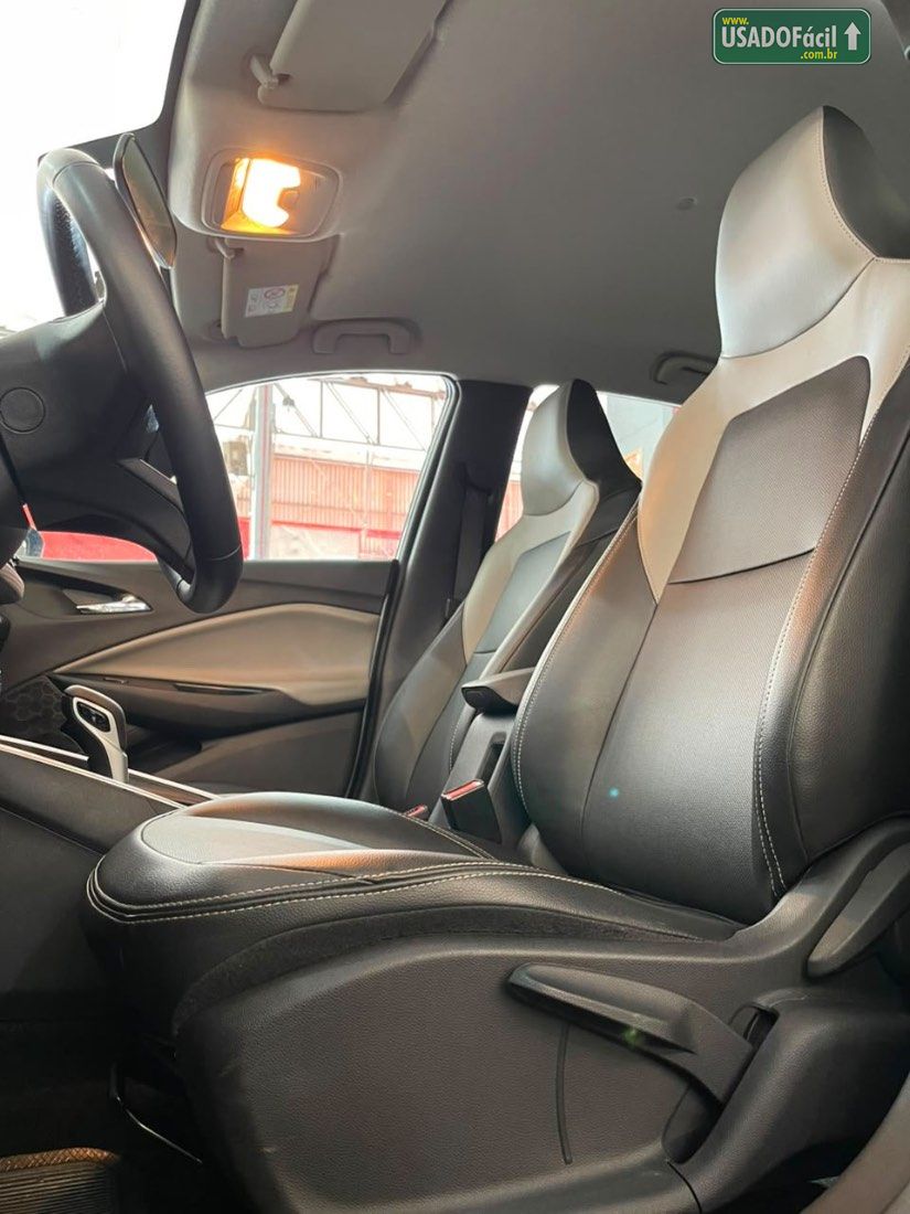 CHEVROLET/GM Onix Hatch Premier 1.0 Turbo Automático Flex 2024/2025 — foto 15 de 21