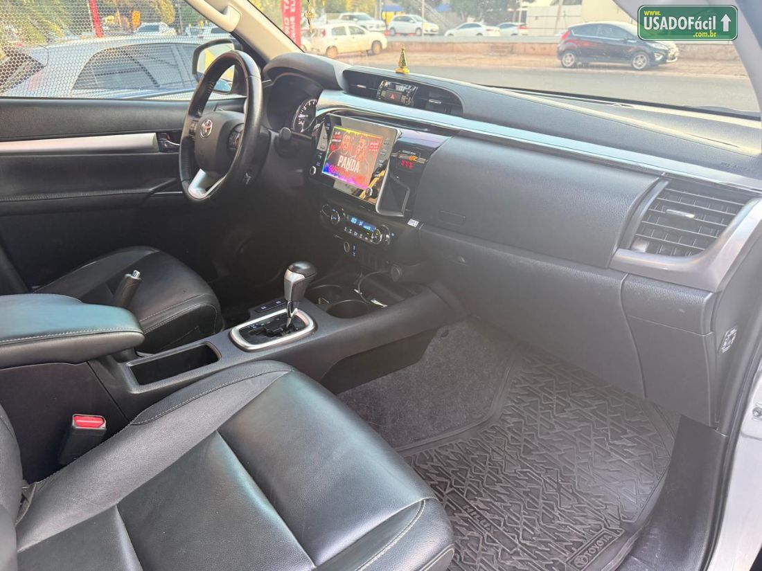 Toyota Hilux SRV CD 2.7 4x4 Automático Flex 2020/2021 — foto 6 de 11