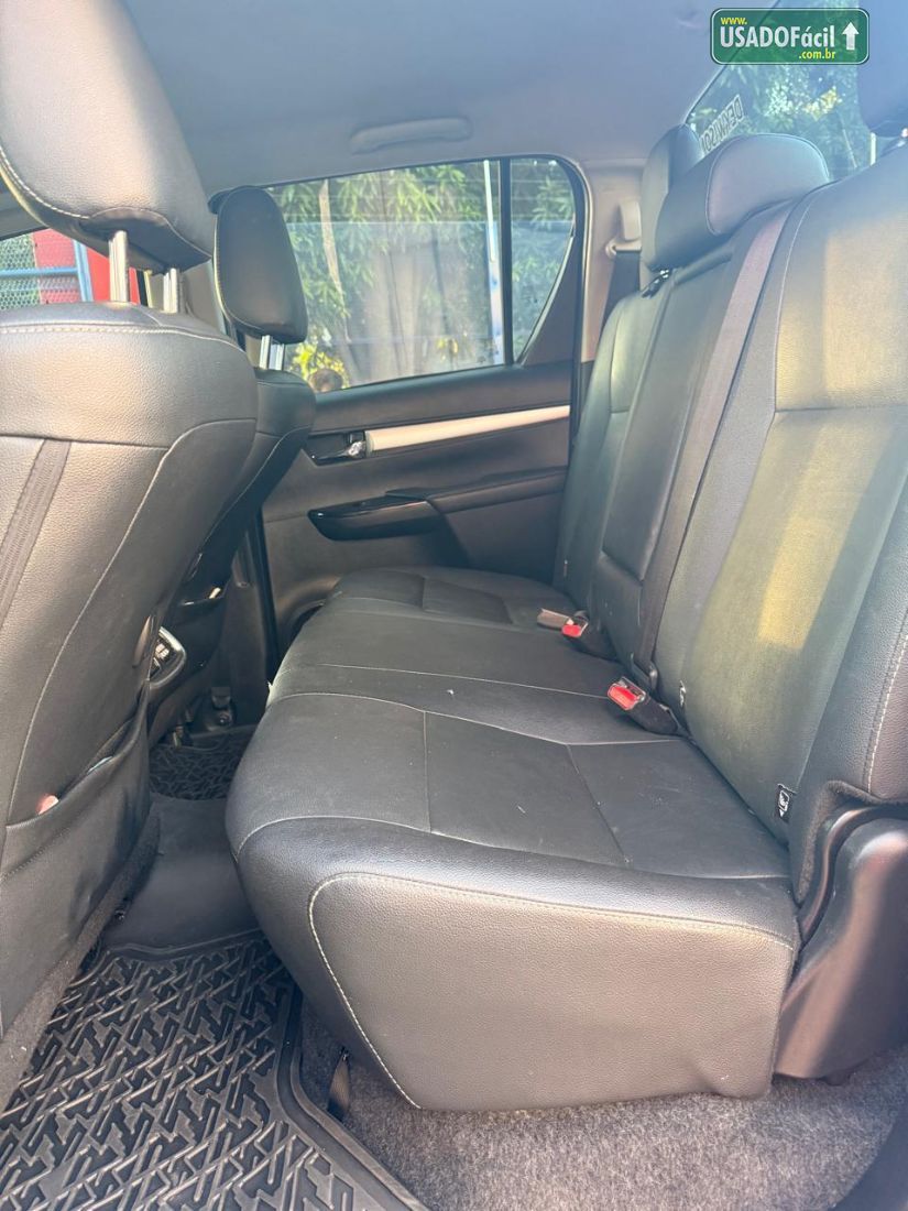 Toyota Hilux SRV CD 2.7 4x4 Automático Flex 2020/2021 — foto 8 de 11