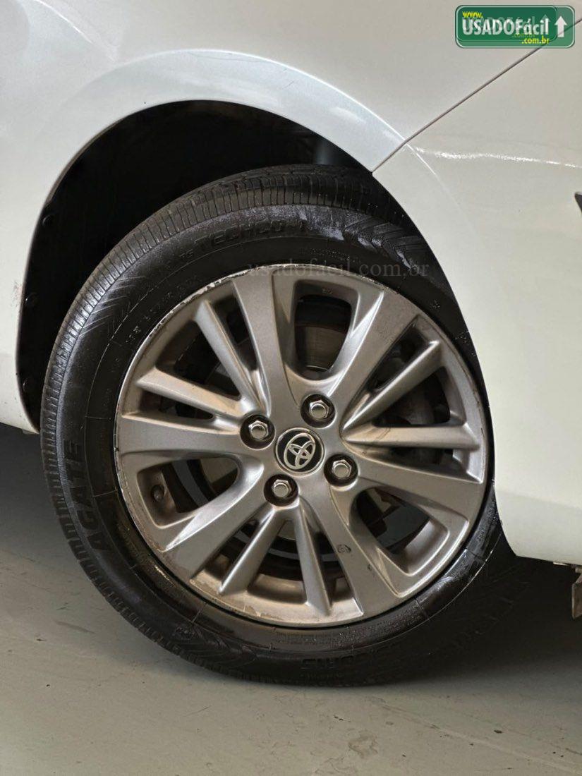 TOYOTA Yaris Hatch XL Plus Connect 1.5 Automático Flex 2019/2020 — foto 10 de 20