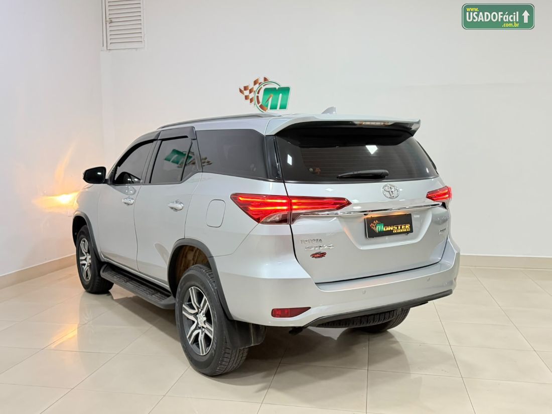 Toyota Hilux SW4 SR 2.7 4X2 Flex Automático 2017/2017 — foto 4 de 15