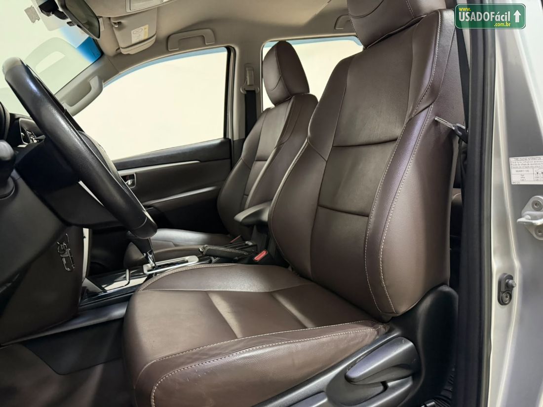 Toyota Hilux SW4 SR 2.7 4X2 Flex Automático 2017/2017 — foto 8 de 15