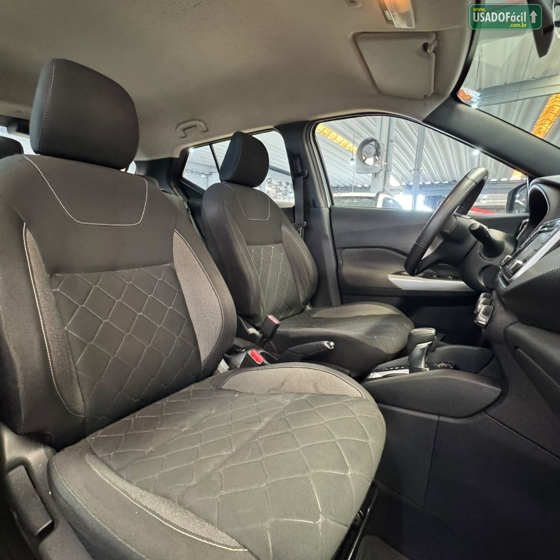 Nissan Kicks SV 1.6 Automático FlexStar 2017/2018 — foto 13 de 15