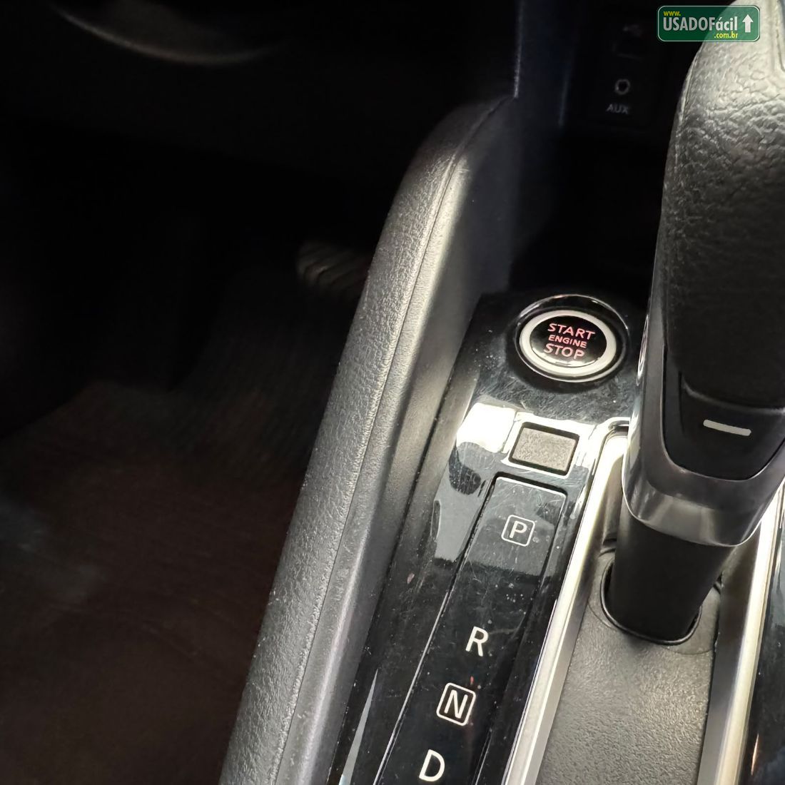 Nissan Kicks SV 1.6 Automático FlexStar 2017/2018 — foto 15 de 15