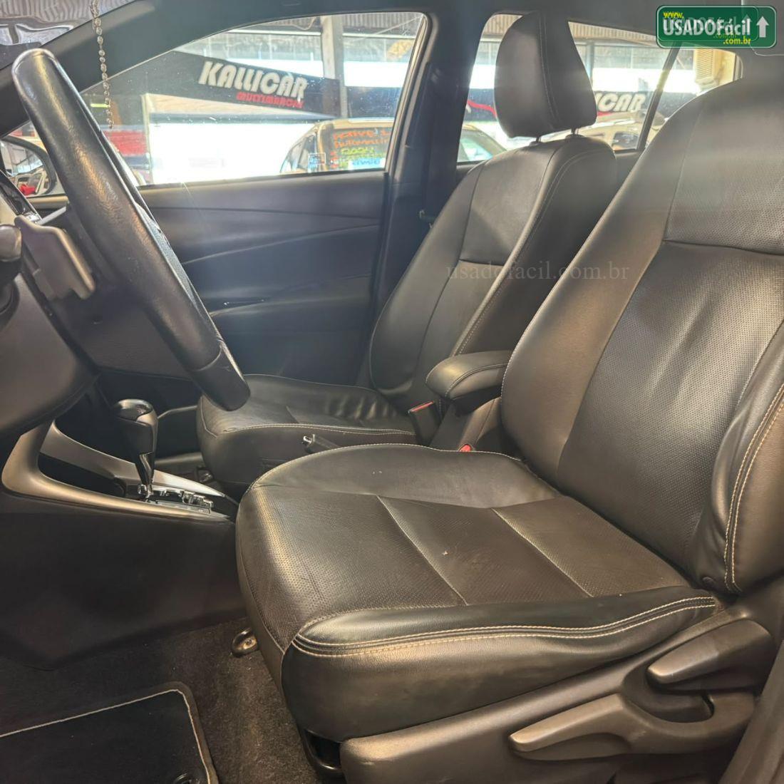 TOYOTA Yaris Hatch XS 1.5 Automático Flex 2018/2019 — foto 12 de 16