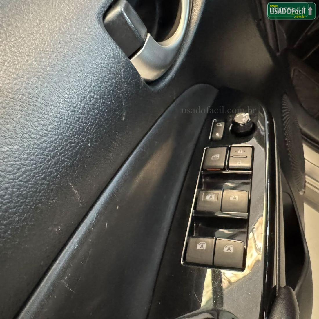 TOYOTA Yaris Hatch XS 1.5 Automático Flex 2018/2019 — foto 13 de 16