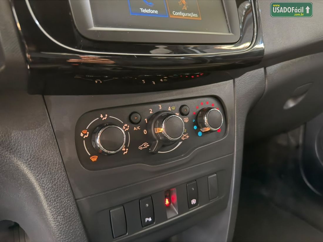Renault Logan Zen 1.0 Mecânico Flex 2024/2025 — foto 14 de 18