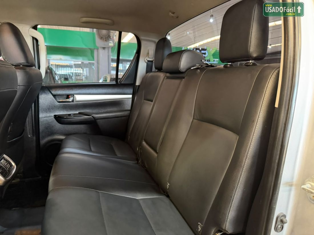 Toyota Hilux SRV CD 2.8 4x4 TDI Automático Diesel 2022/2022 — foto 17 de 20