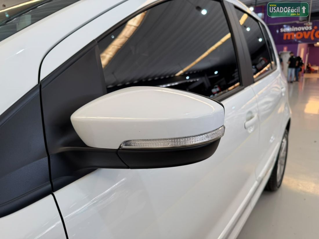 Volkswagen Fox Connect 1.6 4P Flex 2020/2021 — foto 4 de 18