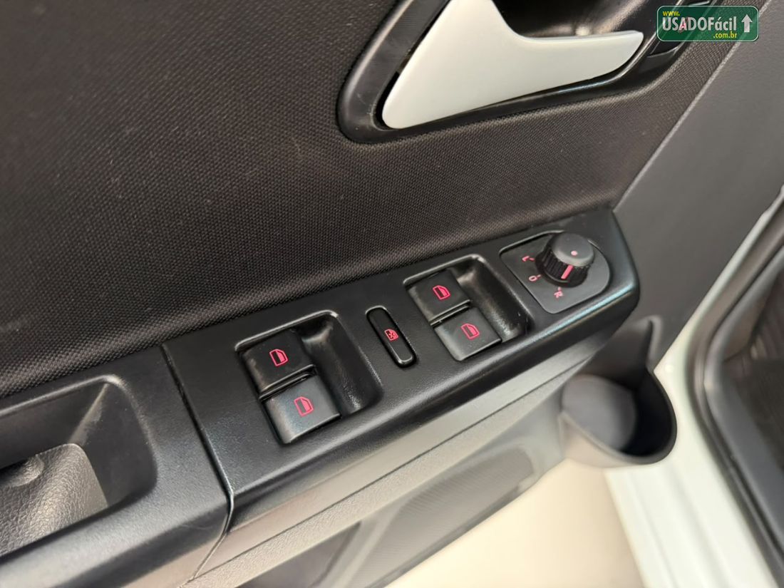 Volkswagen Fox Connect 1.6 4P Flex 2020/2021 — foto 5 de 18