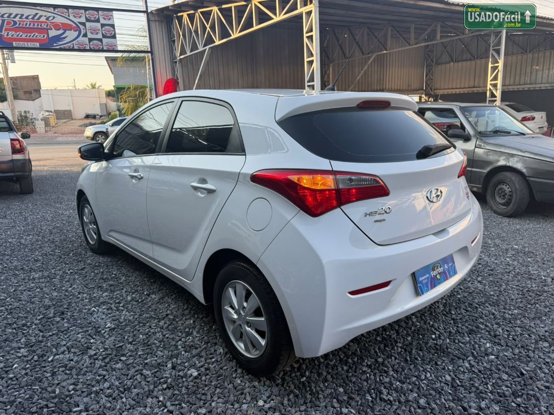 Hyundai HB20 Hatch Comfort Plus 1.0 Flex 2015/2015 — foto 8 de 24