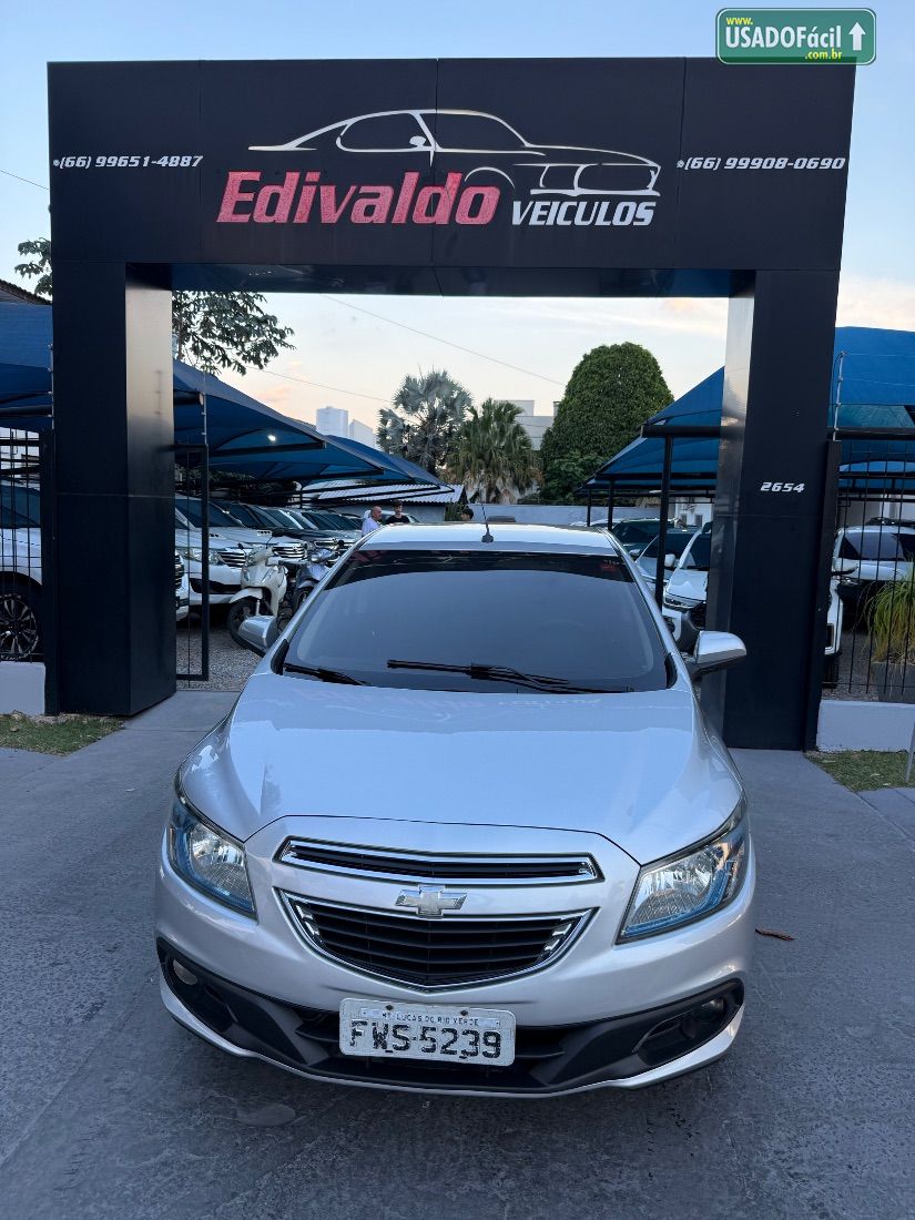 CHEVROLET/GM Onix Hatch LTZ 1.4 Automático Flex 2014/2015 — foto 8 de 11