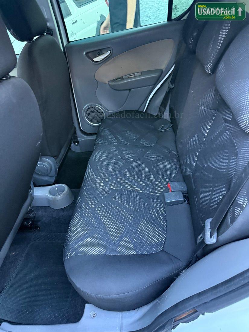 FIAT Palio Essence 1.6 Flex 5P 2013/2013 — foto 6 de 9