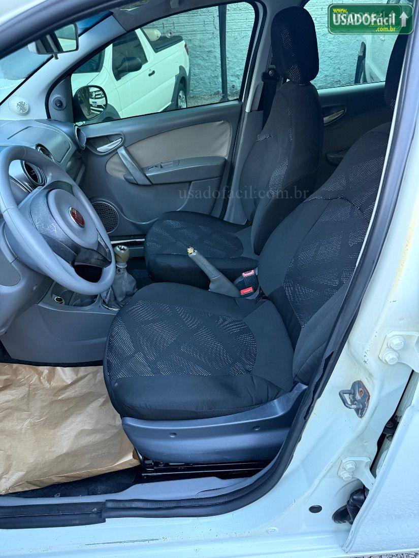 FIAT Palio Essence 1.6 Flex 5P 2013/2013 — foto 9 de 9