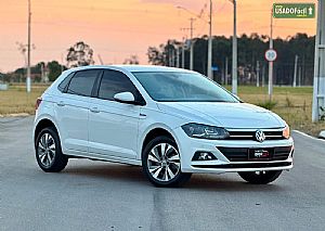 VOLKSWAGEN Polo Comfortline 1.0 200 TSI Automático Flex