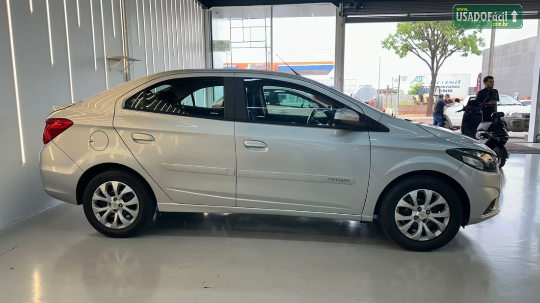 CHEVROLET/GM Prisma Sedan LT 1.4 8V FlexPower 2017/2017 — foto 4 de 25
