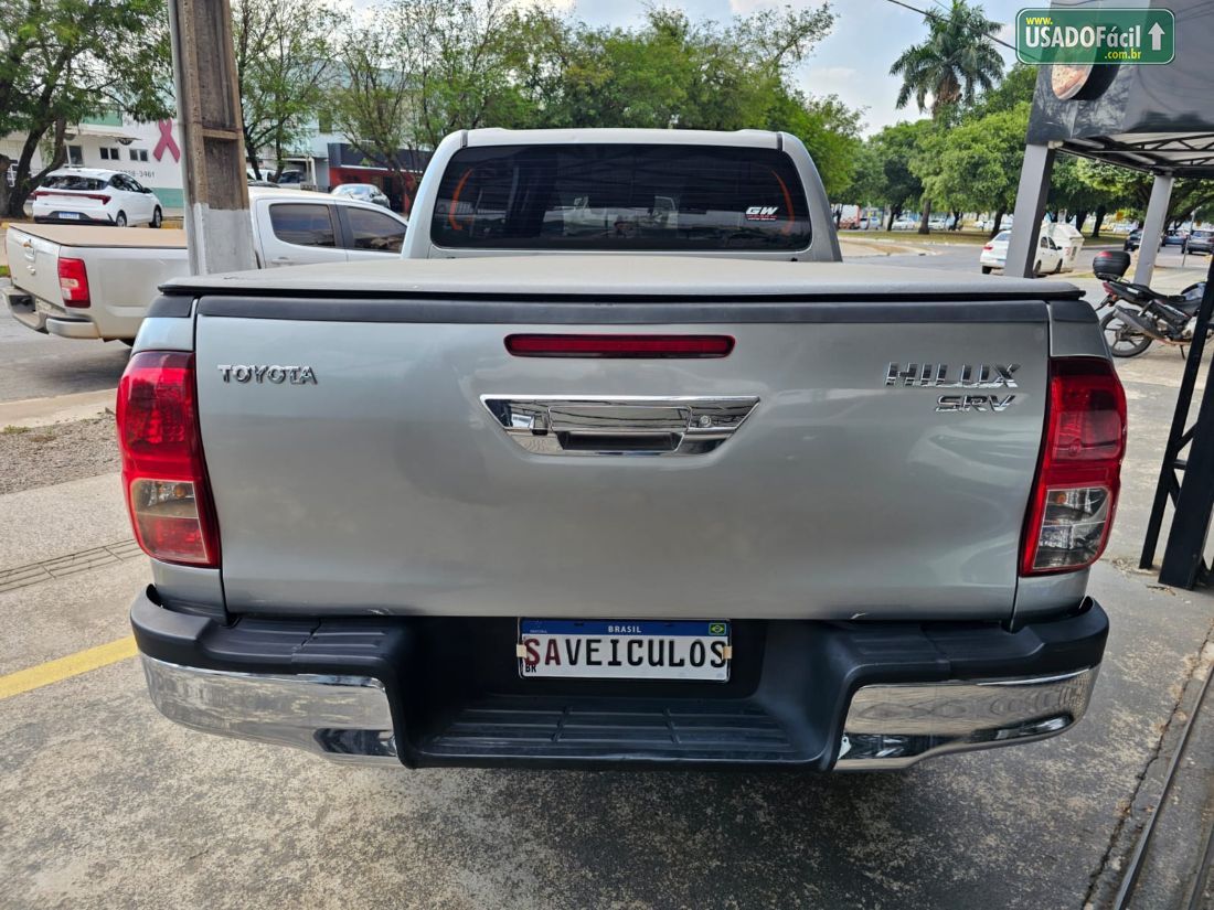 Toyota Hilux SRV CD 2.7 4X2 Automático Flex 2016/2017 — foto 5 de 14