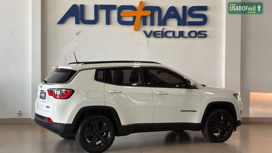 Jeep Compass Longitude 2.0 4x2 Automático Flex 2017/2017 — foto 12 de 13