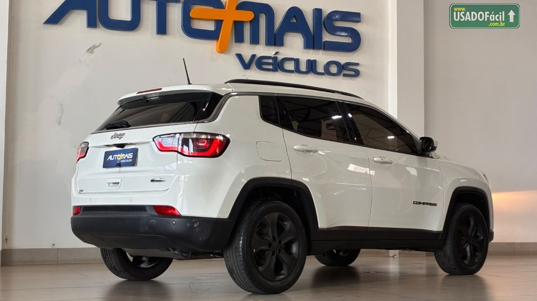 Jeep Compass Longitude 2.0 4x2 Automático Flex 2017/2017 — foto 9 de 13