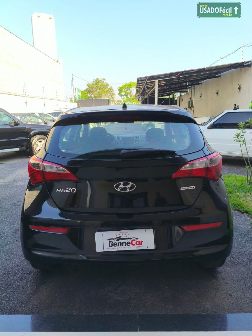 Hyundai HB20 Hatch Comfort Plus 1.6 Automático Flex 2016/2017 — foto 4 de 17