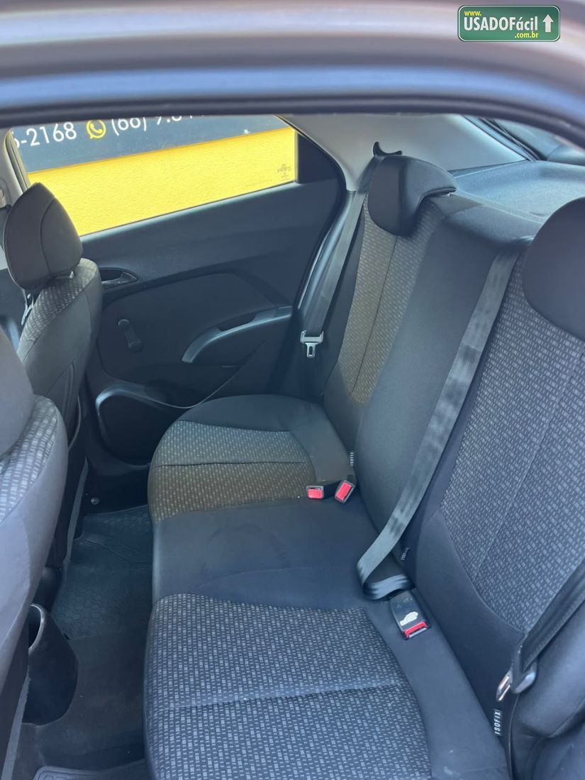 Hyundai HB20 Hatch Unique 1.0 Mecânico Flex 2018/2019 — foto 9 de 9