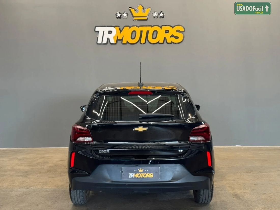 CHEVROLET/GM Onix Hatch LT 1.0 Mecânico Flex 2024/2025 — foto 4 de 8