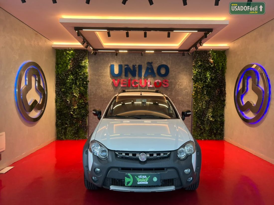 Fiat Strada Adventure Locker CD 1.8 Flex 2014/2014 — foto 2 de 10