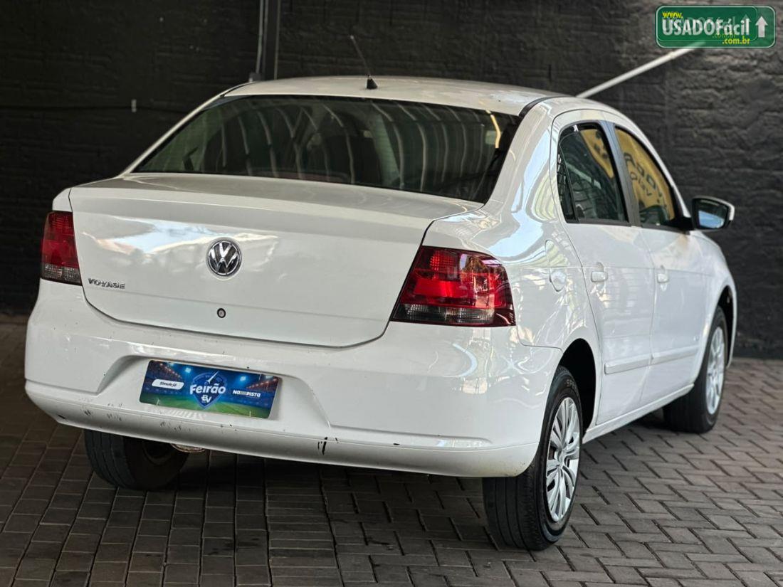 VOLKSWAGEN Voyage 1.6 Total Flex 2012/2013 — foto 7 de 14