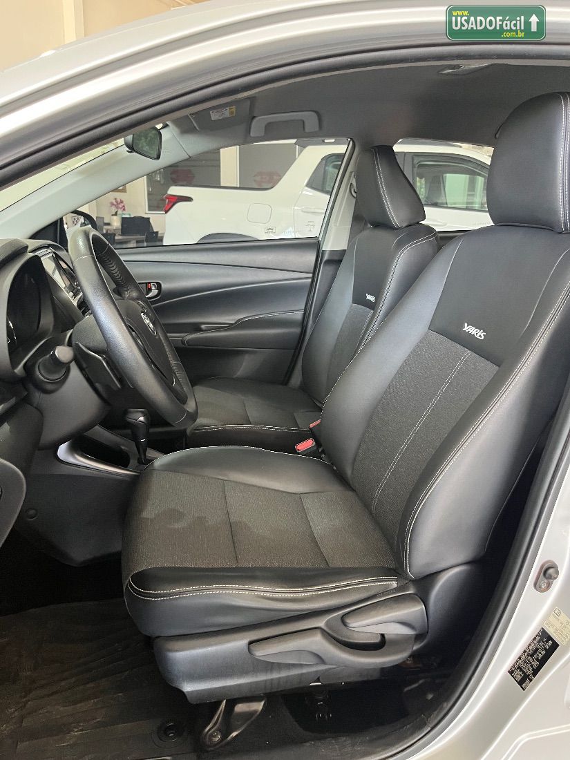 Toyota Yaris Sedan XS 1.5 Automático Flex 2022/2023 — foto 11 de 13