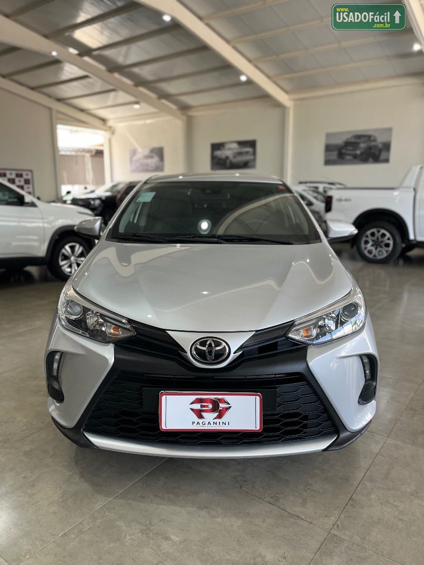 Toyota Yaris Sedan XS 1.5 Automático Flex 2022/2023 — foto 2 de 13