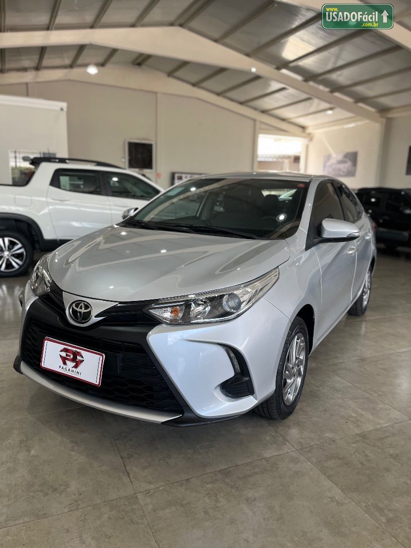 Toyota Yaris Sedan XS 1.5 Automático Flex 2022/2023 — foto 3 de 13