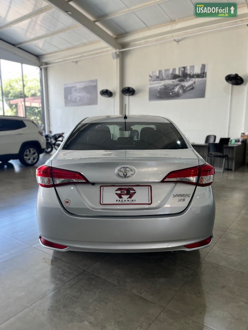 Toyota Yaris Sedan XS 1.5 Automático Flex 2022/2023 — foto 6 de 13