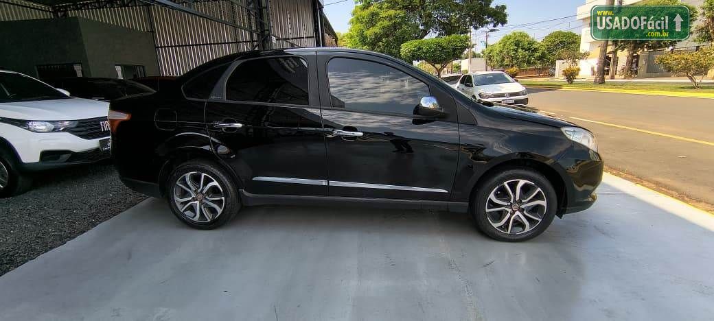 Fiat Grand Siena Essence 1.6 Flex 2012/2013 — foto 8 de 8