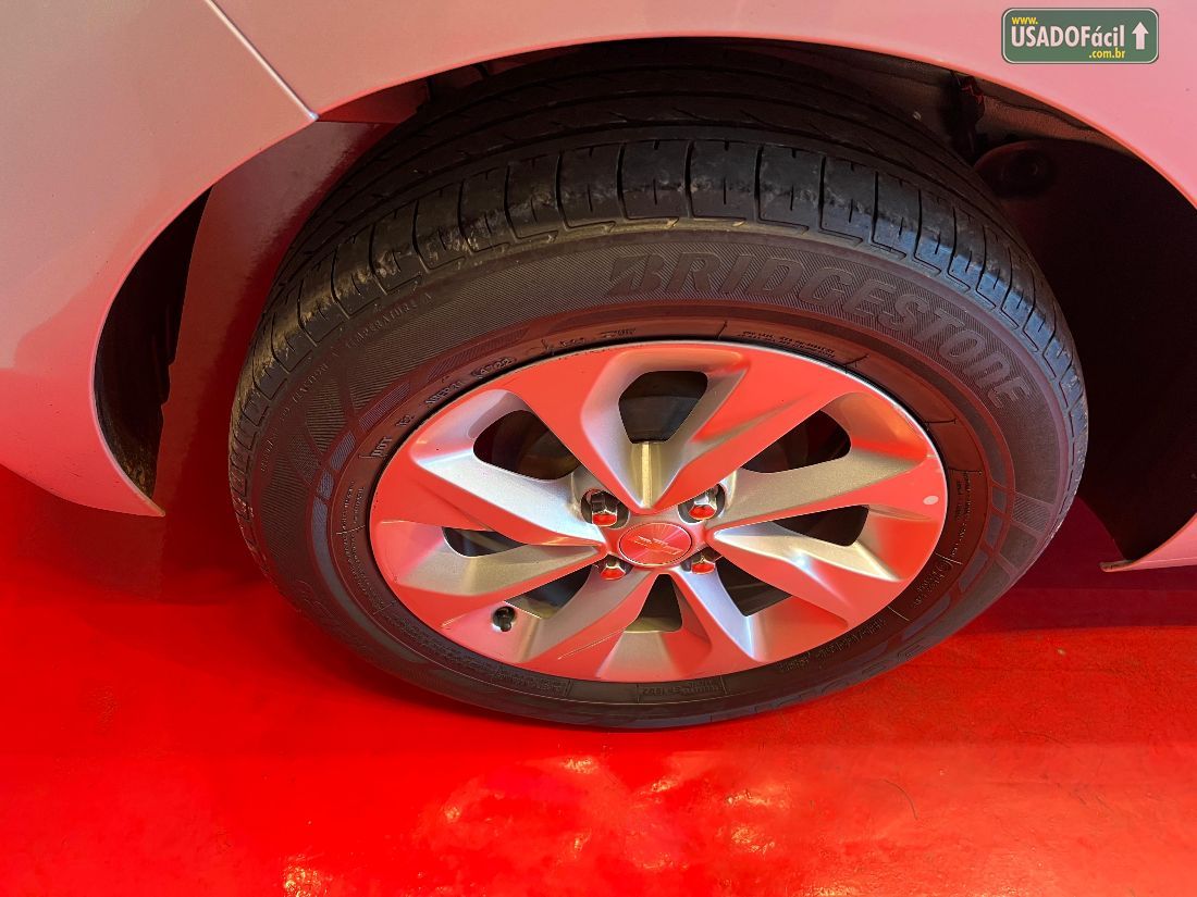 CHEVROLET/GM Onix Hatch LT 1.0 Mecânico Flex 2022/2023 — foto 9 de 12
