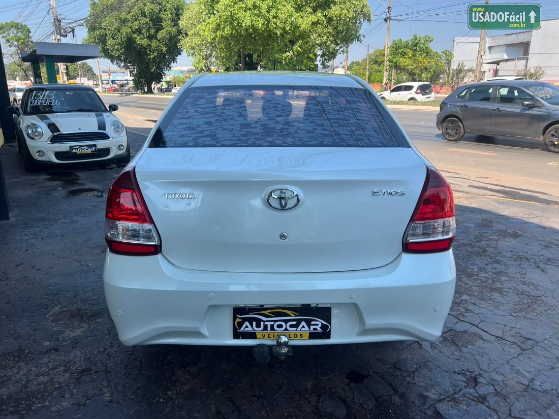 Toyota Etios Sedan X 1.5 Automático Flex 2018/2019 — foto 4 de 12