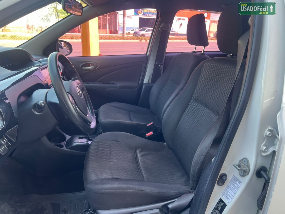 Toyota Etios Sedan X 1.5 Automático Flex 2018/2019 — foto 7 de 12