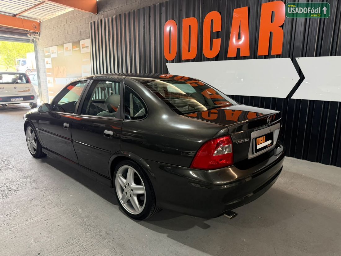 CHEVROLET/GM VECTRA Collection  2.0 MPFI 8V 2005/2005 — foto 4 de 11