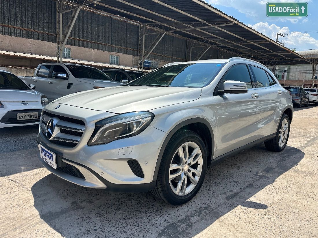 Mercedes-Benz GLA 200 Advance 1.6 Automático Flex 2016/2016 — foto 4 de 15