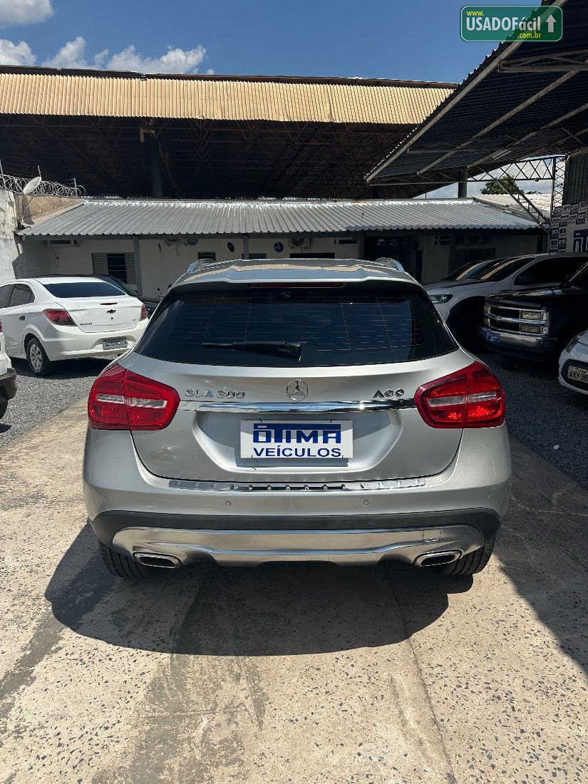 Mercedes-Benz GLA 200 Advance 1.6 Automático Flex 2016/2016 — foto 7 de 15